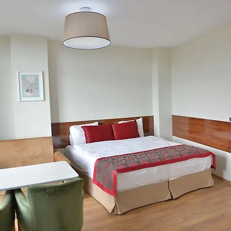 Bude Ortakoey * 伊斯坦布尔