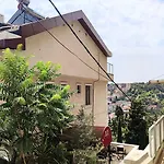 Hotel Bude Ortakoey