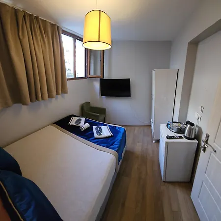 Bude Ortakoey * Istambul