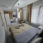 Bude Ortakoey Szálloda *