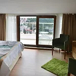 Szálloda Bude Ortakoey *